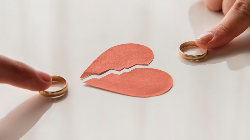 Separación vs. Divorcio: ¿Cuál es la Mejor Opción para Ti?