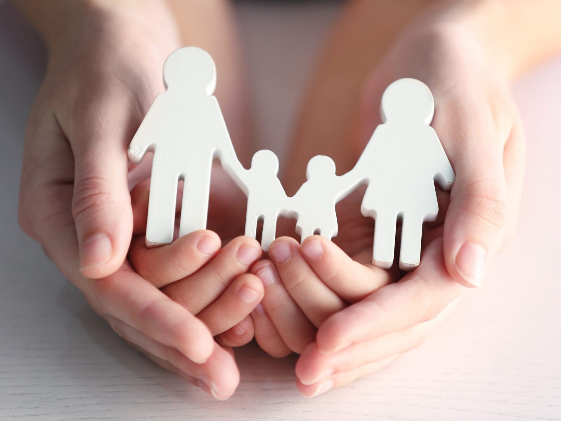 Diferencias Entre Guarda y Custodia: Cómo Afectan a los Derechos de los Padres